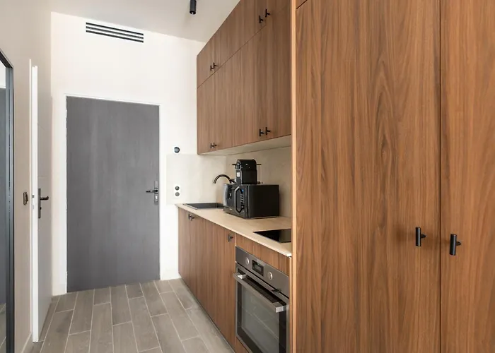 Spacious Cosy For 2 Bastille 파리